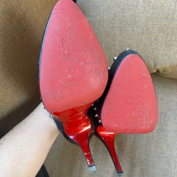 Christian Louboutin, size 38 1/2 - Picture 3 of 4